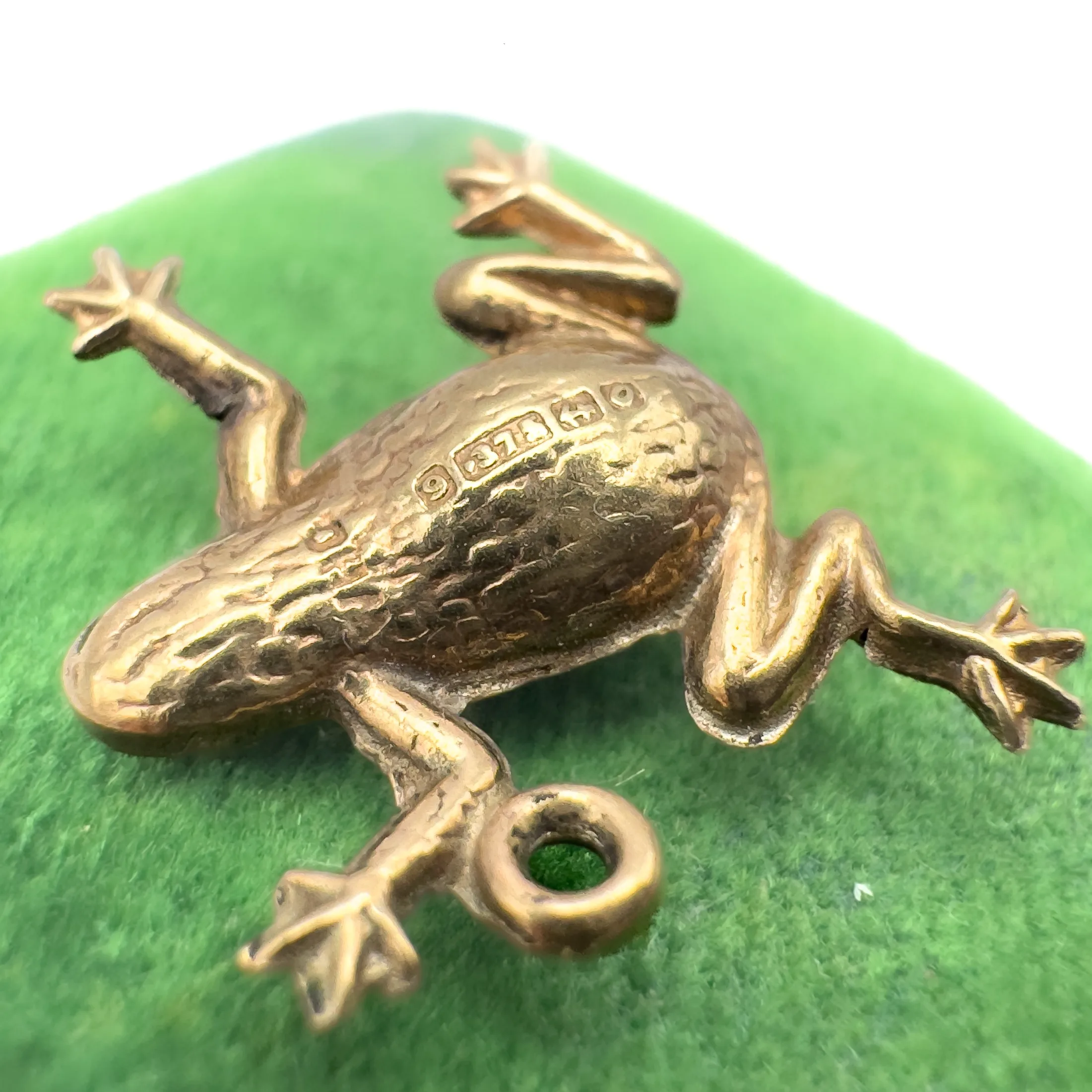 9ct Gold Frog Charm - Image 3