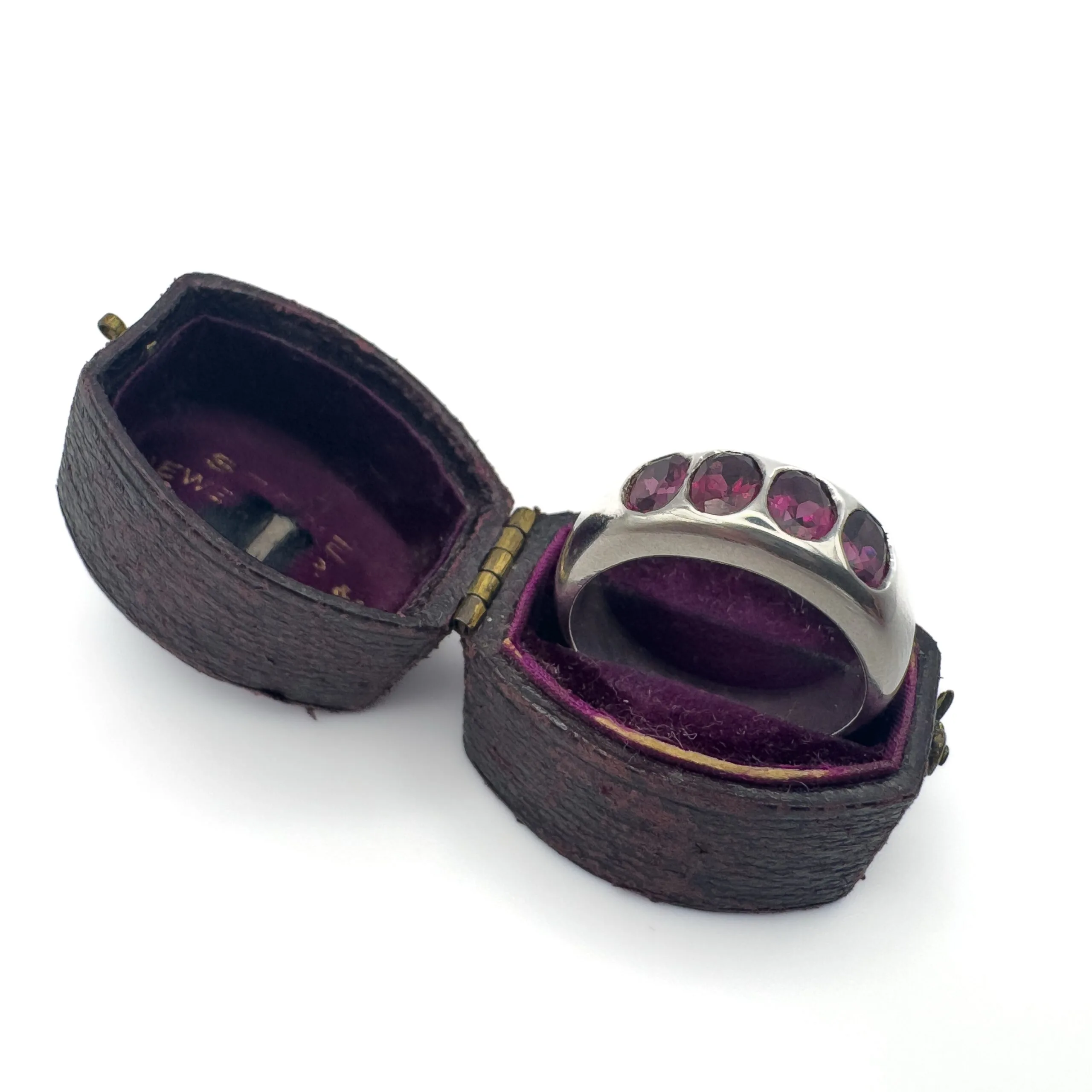 Vintage Silver & Garnet Ring - Image 2