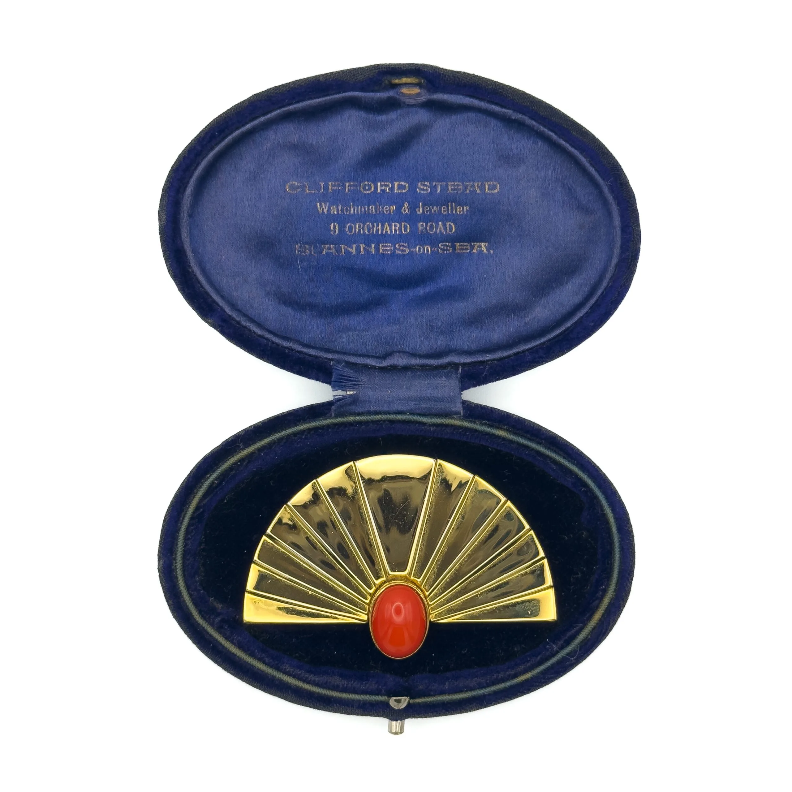 Gilt Fan Brooch - Image 2