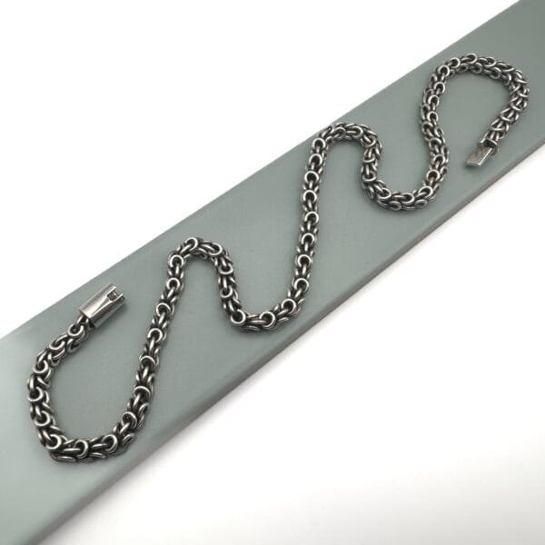 Chunky Vintage Silver Chain - Image 4