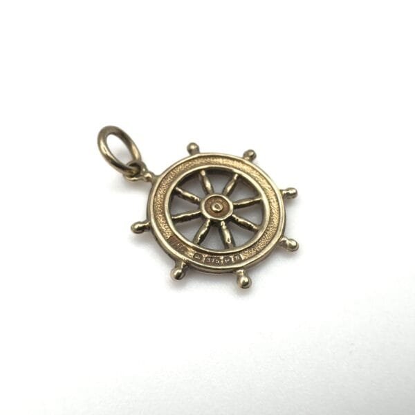 Vintage 9ct Gold Charm - Image 9