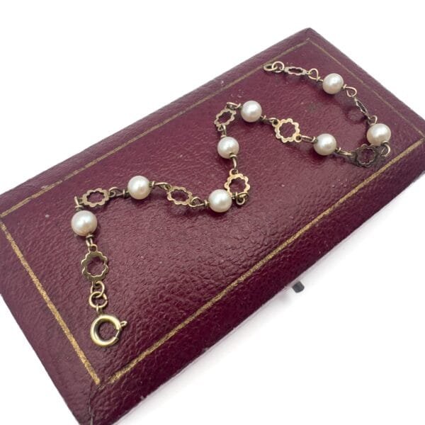 Vintage 9ct Gold Pearl Bracelet