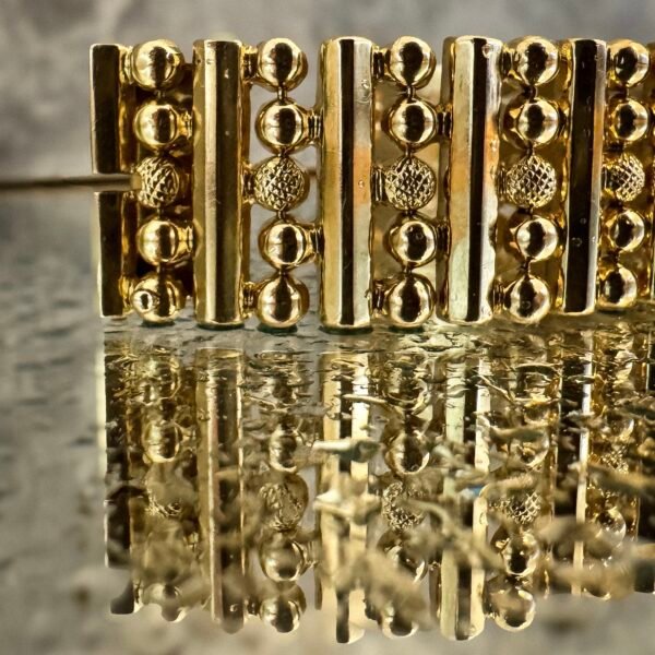 Mid Century 18ct Yellow Gold Bracelet - Image 3