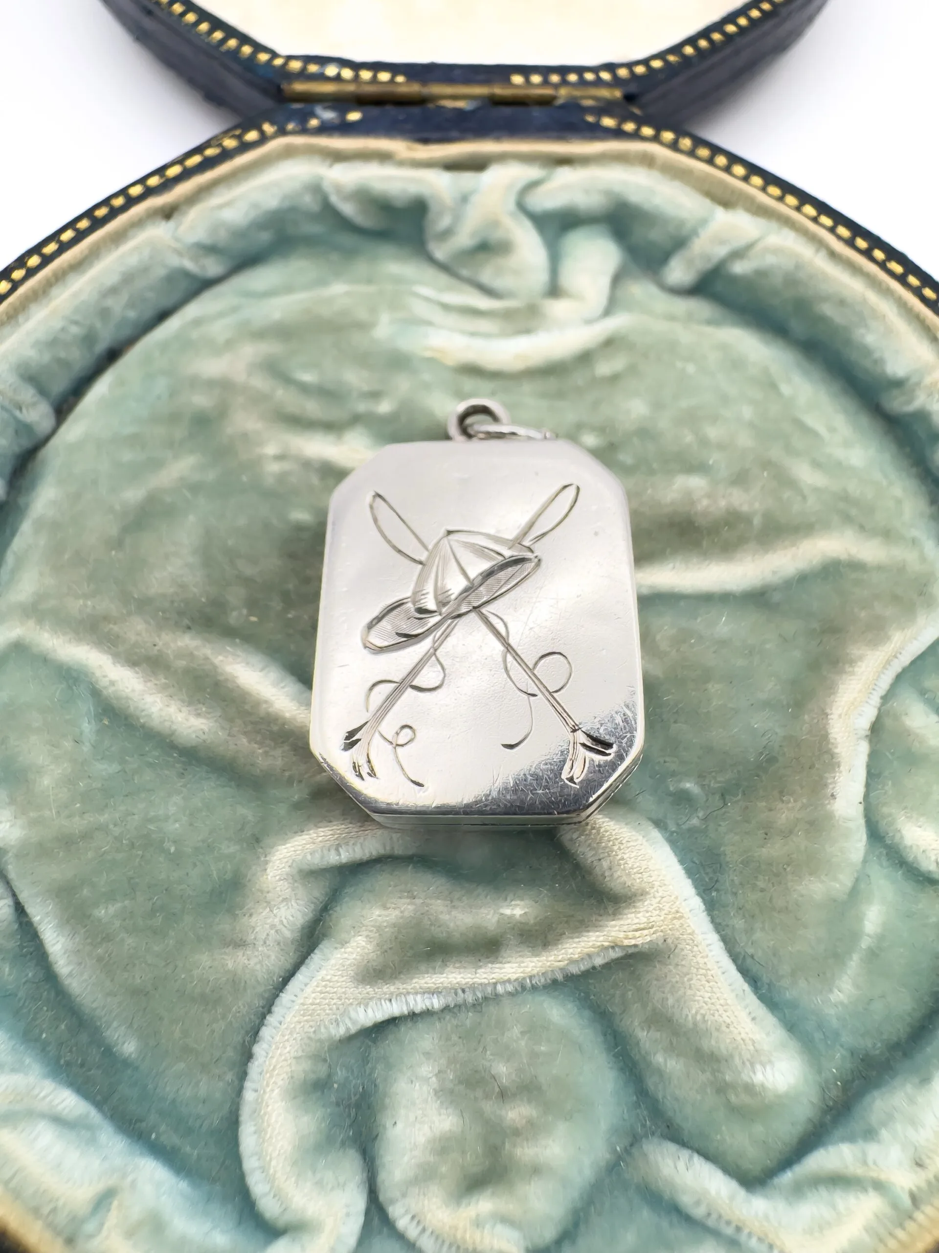 Victorian Silver Locket - Image 2