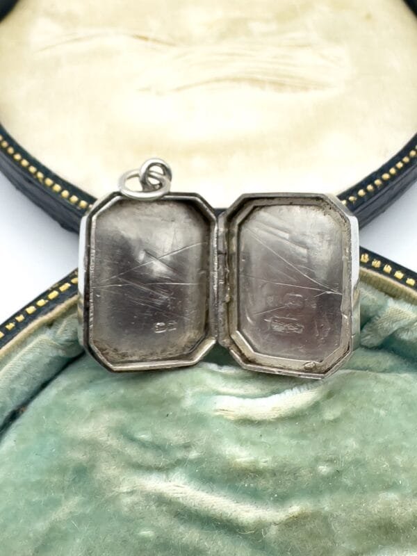Victorian Silver Locket - Image 4