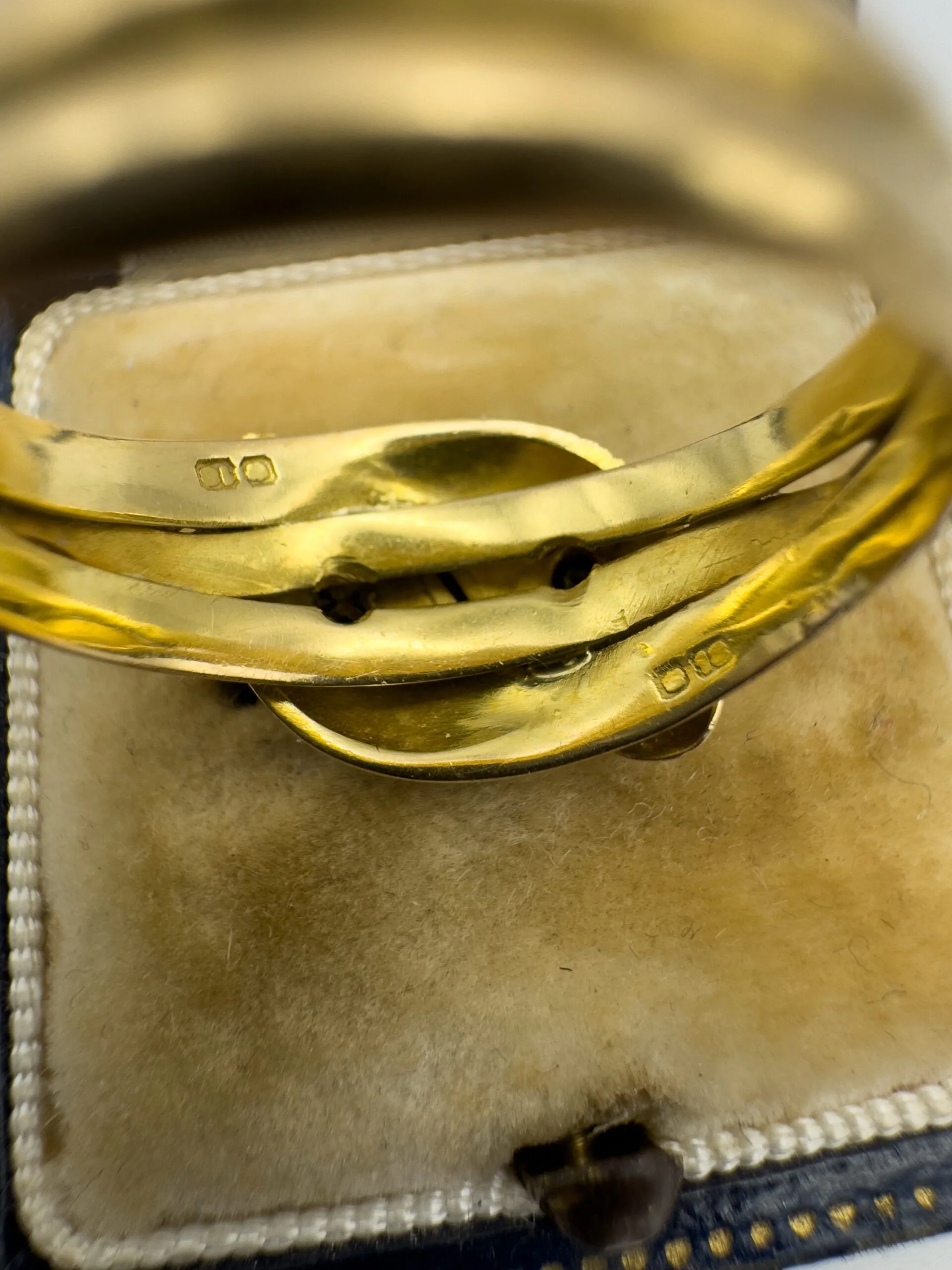 18ct Yellow Gold Snake Ring - Image 5
