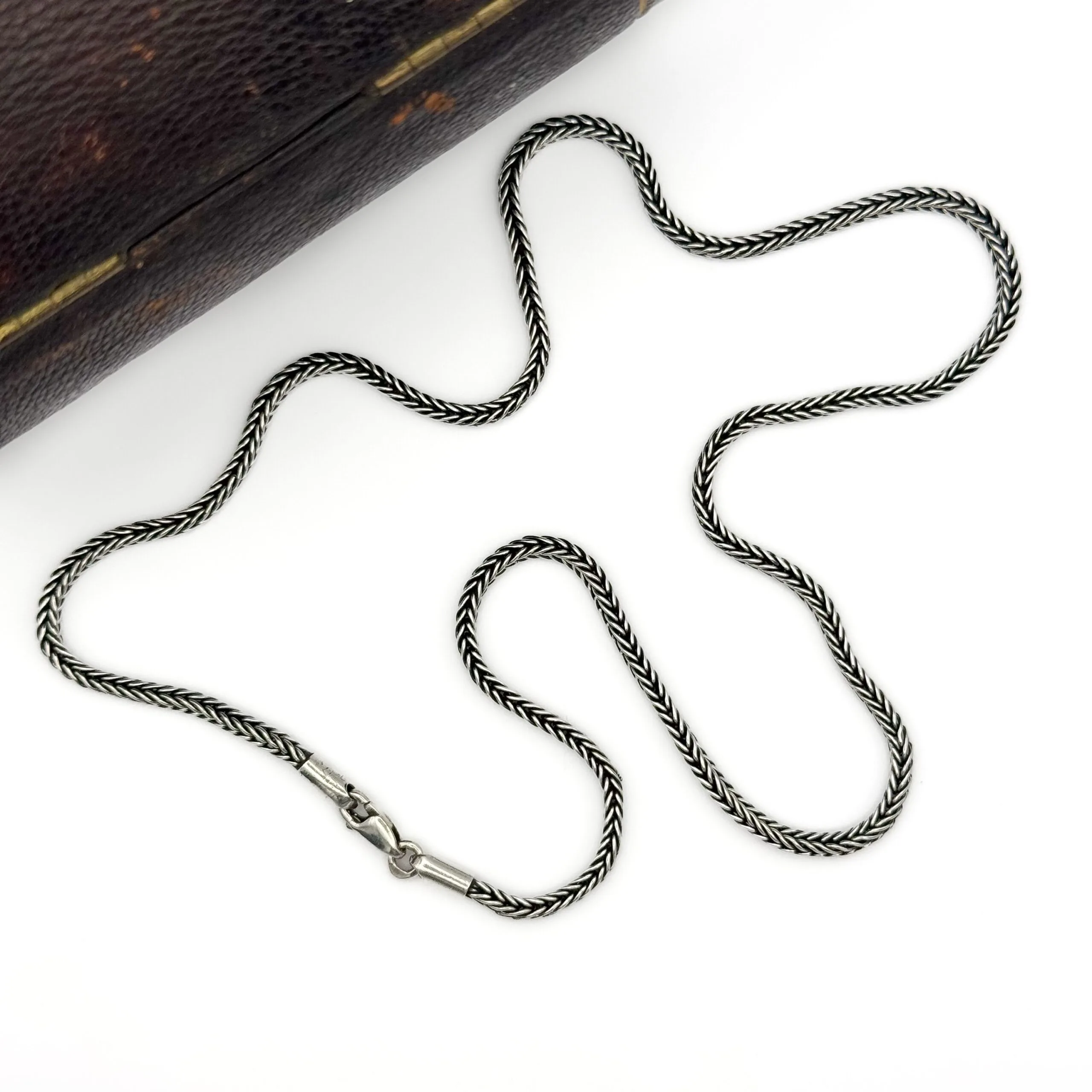 Vintage Silver Wheat Chain