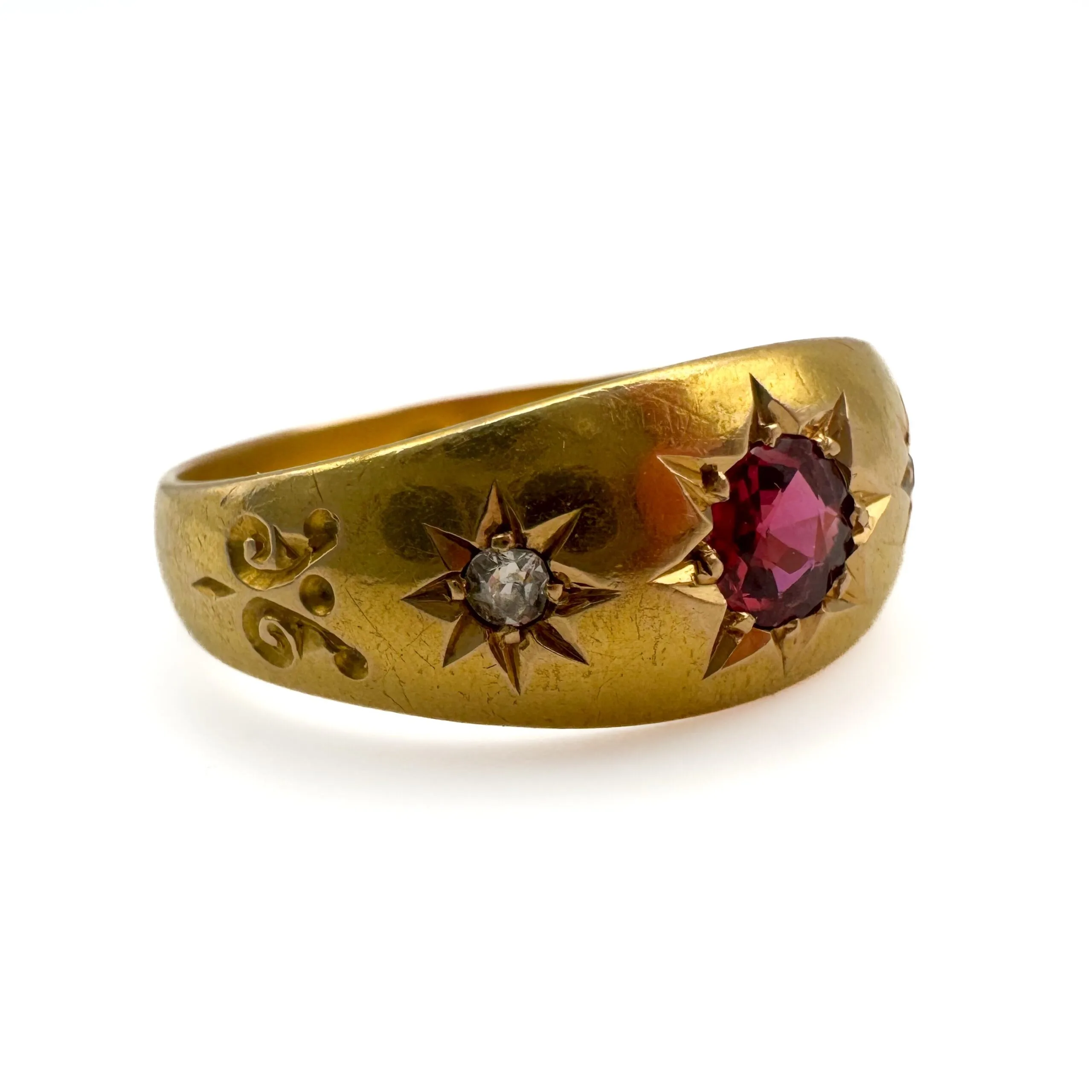 18ct Yellow Gold Ruby & Diamond Ring - Image 2