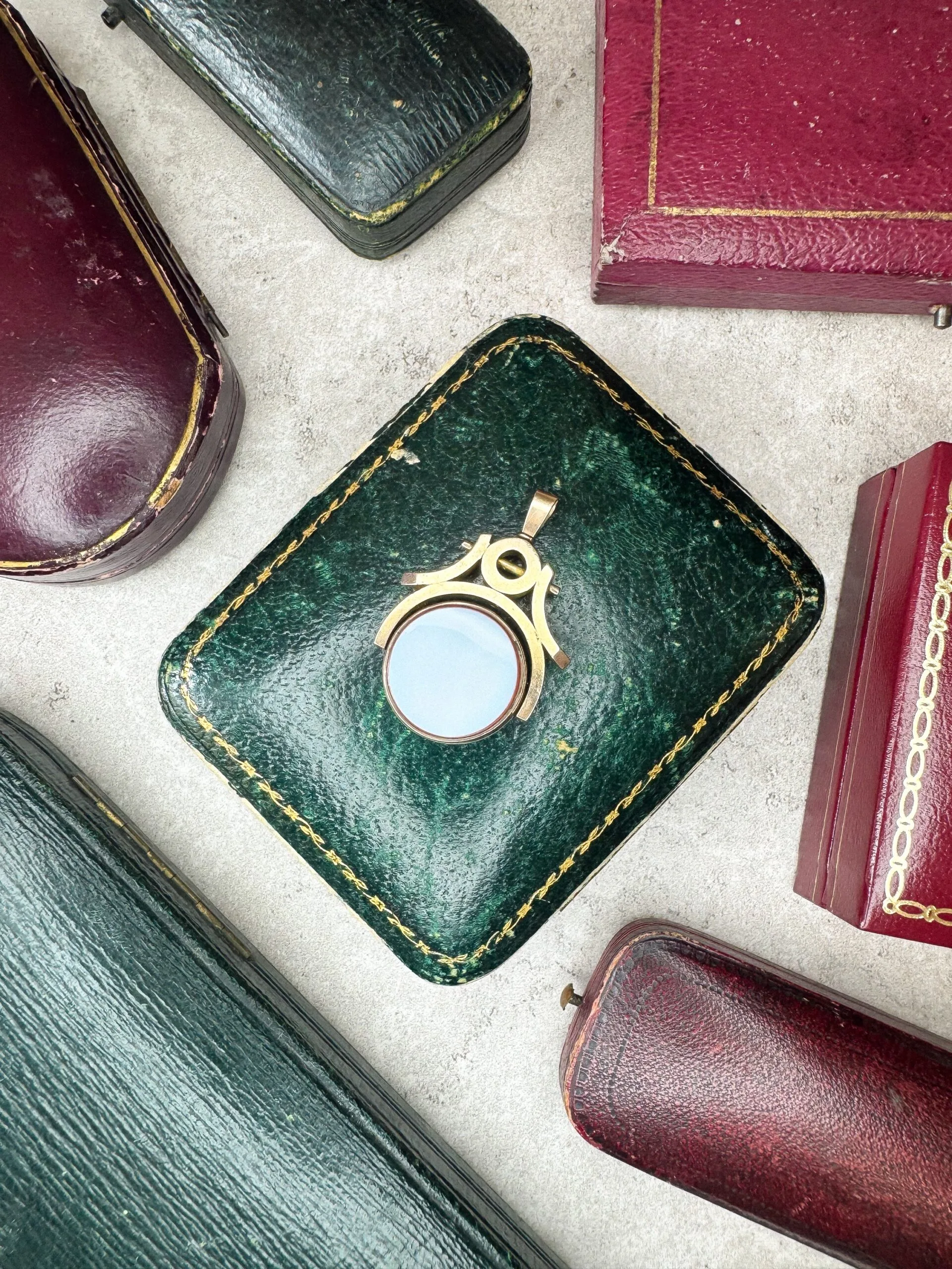 Antique 10ct Gold Bloodstone Fob - Image 2