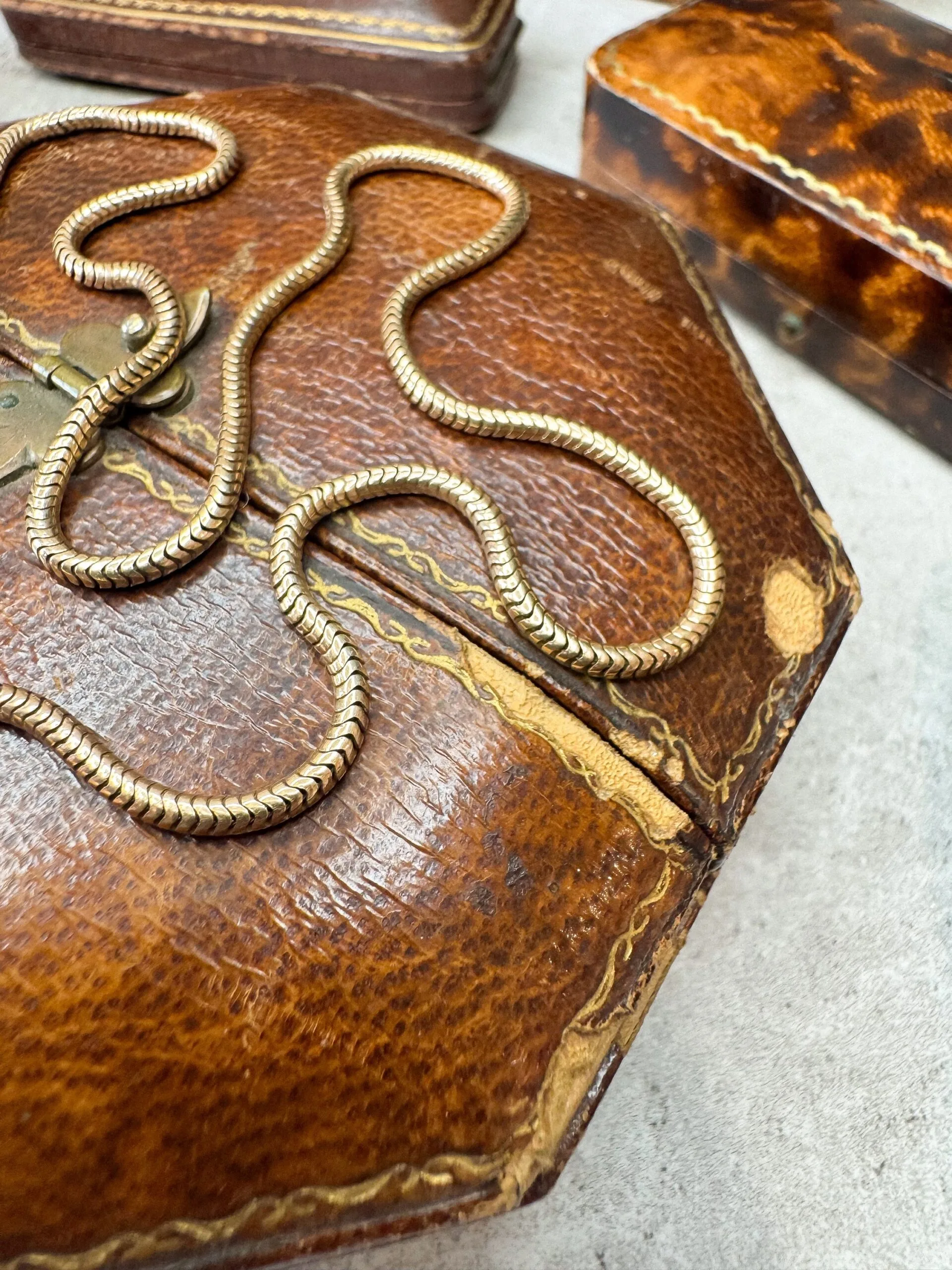Mid Century 9ct Gold Snake Chain with Cable Extender - Image 3