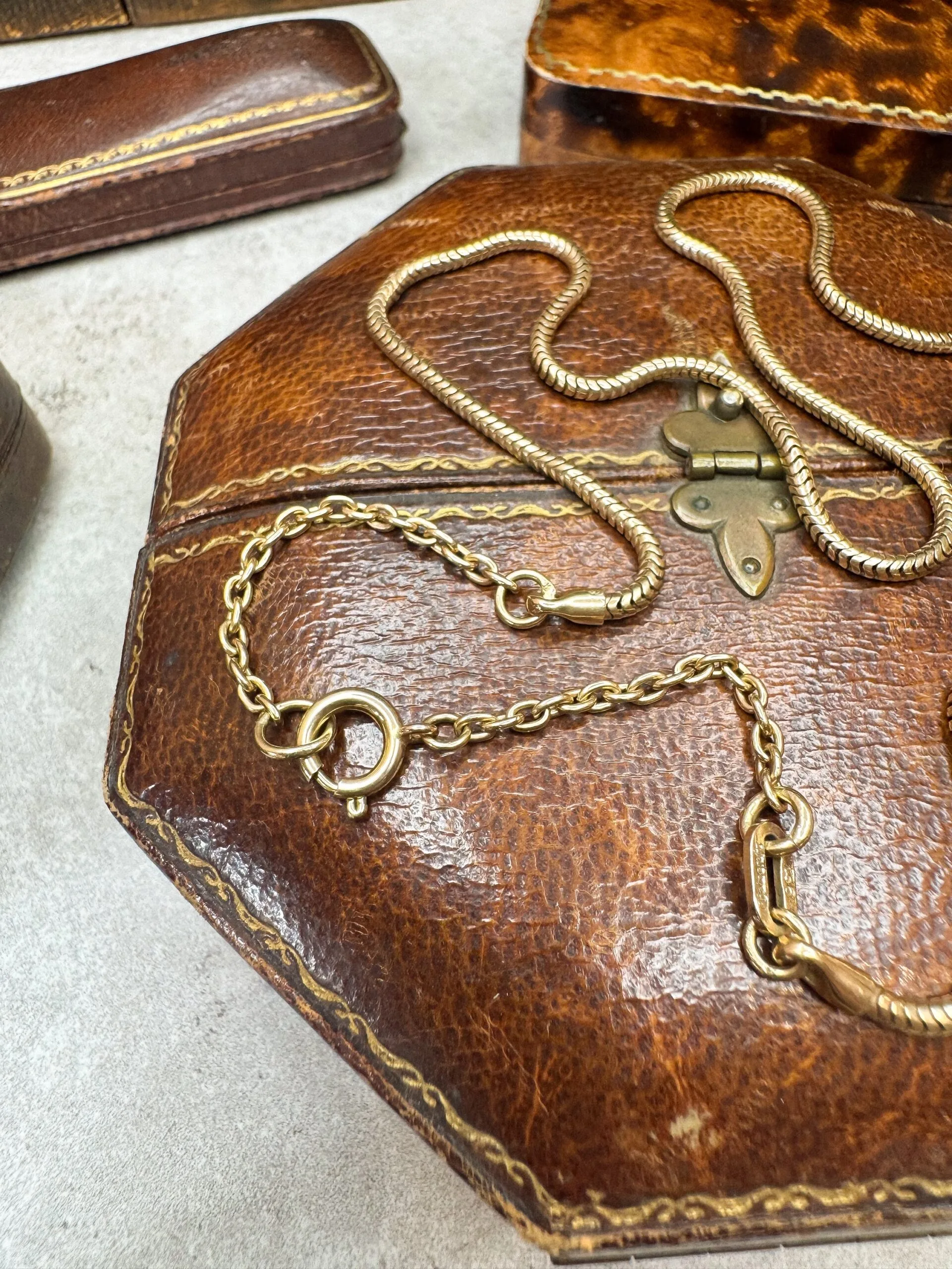 Mid Century 9ct Gold Snake Chain with Cable Extender - Image 2